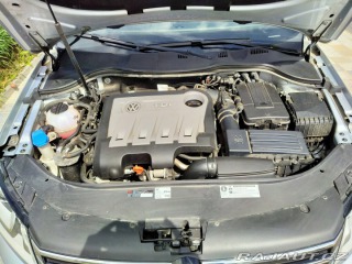 Volkswagen Passat  2012