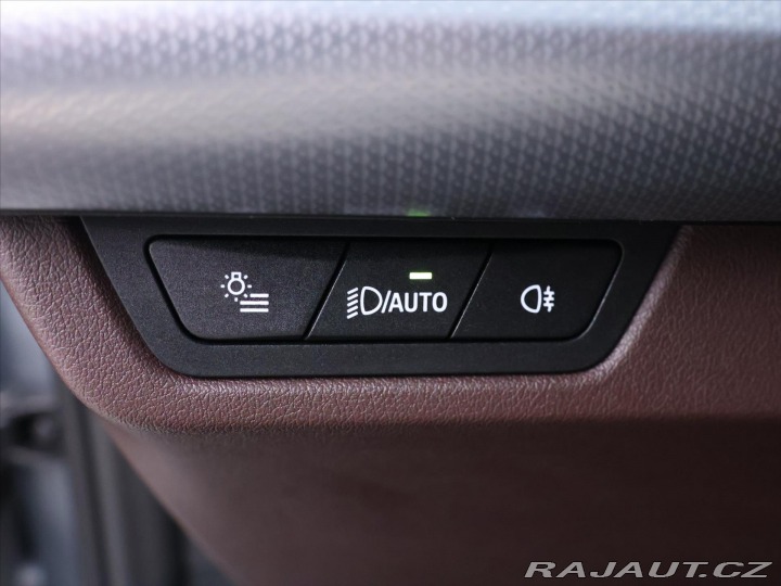 BMW X1 1,5 xDrive30e PHEV CZ Zár 2024