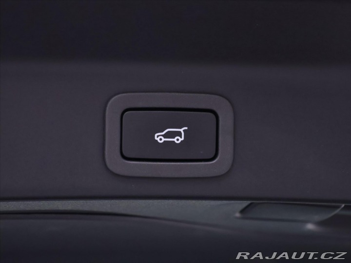 Jaguar F-Pace 2,0 D 132 kW 4x4 Automat 2016