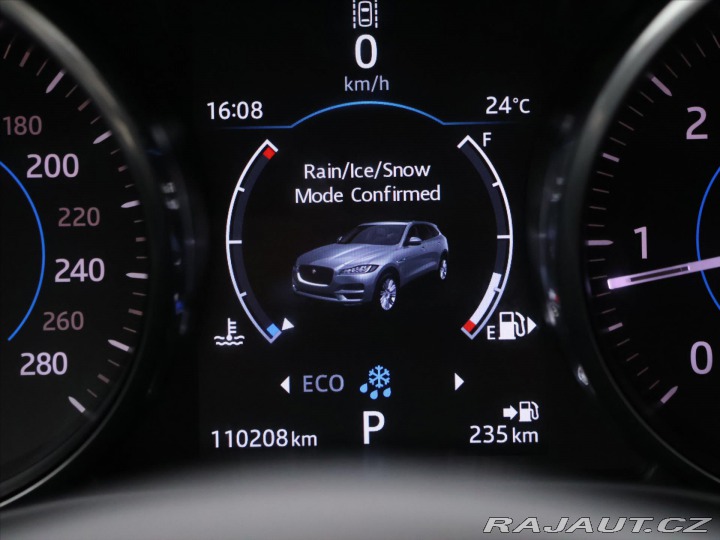 Jaguar F-Pace 2,0 D 132 kW 4x4 Automat 2016