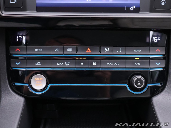 Jaguar F-Pace 2,0 D 132 kW 4x4 Automat 2016