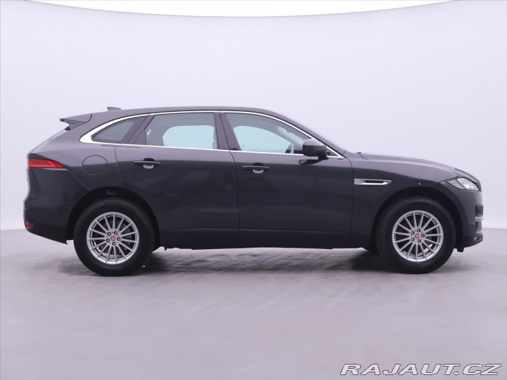 Jaguar F-Pace 2,0 D 132 kW 4x4 Automat 2016