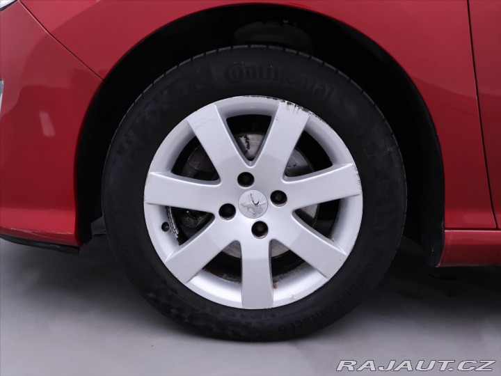 Peugeot 308 1,6 VTi 88kW CZ Sportium 2011