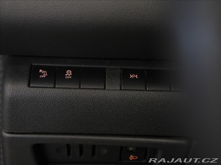 Peugeot 5008 2,0 HDi 110kW Allure TZ 1 2013