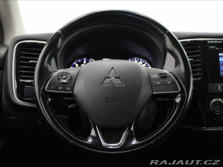 Mitsubishi Outlander 2,2 DI-D 132kW 4x4 7-míst 2016