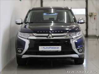 Mitsubishi Outlander 2,2 DI-D 132kW 4x4 7-míst 2016