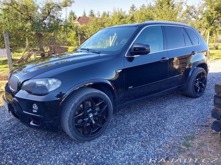 BMW X5 4,8   V8 2008