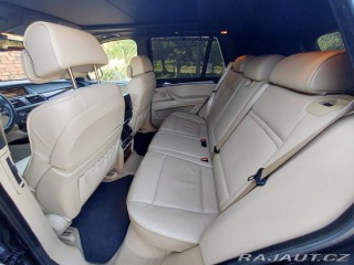BMW X5 4,8   V8 2008