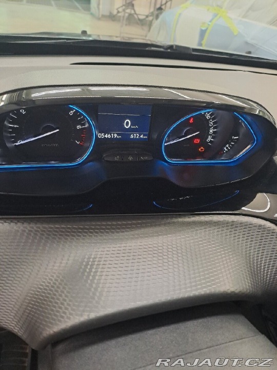 Peugeot 2008 alure 81kw 2018 1800