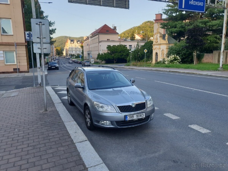 Škoda Octavia 1,6   2 Facelift TDi r.v.
