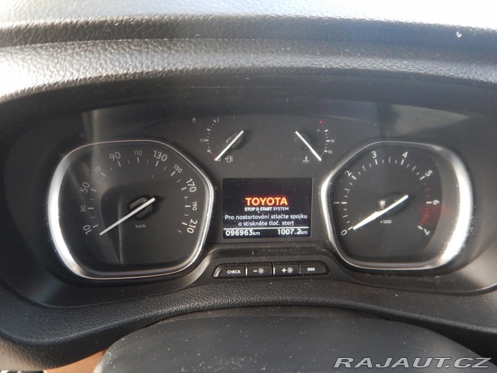 Toyota ProAce Verso 1.5 D-4D, WEBASTO, 8 MÍST 2020