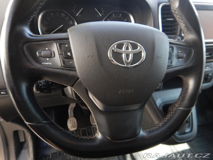Toyota ProAce Verso 1.5 D-4D, WEBASTO, 8 MÍST 2020