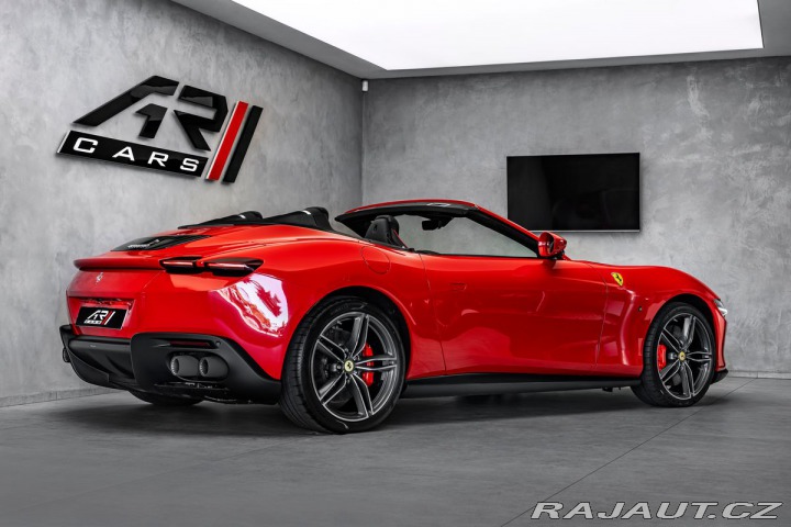 Ferrari Roma Spider 1800