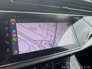 Audi Q8 S-line  50TDI 210kW Záruk 2023