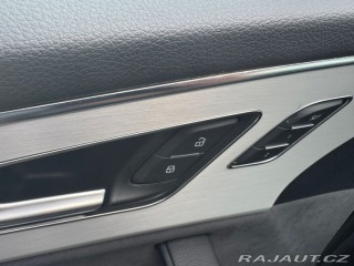 Audi Q8 S-line  50TDI 210kW Záruk 2023