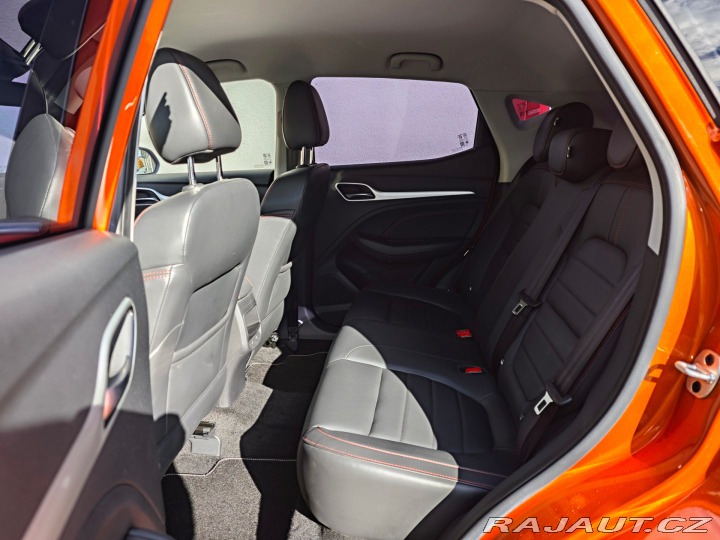 MG ZS 1.5 DVVT Luxury 360°Kamer 2022