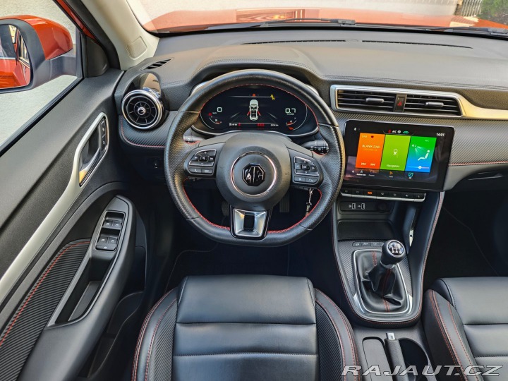 MG ZS 1.5 DVVT Luxury 360°Kamer 2022