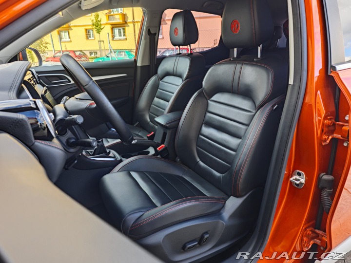 MG ZS 1.5 DVVT Luxury 360°Kamer 2022