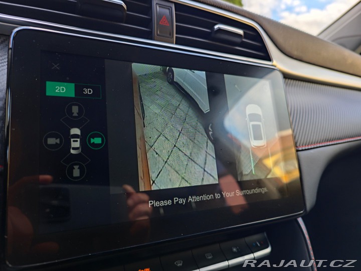 MG ZS 1.5 DVVT Luxury 360°Kamer 2022