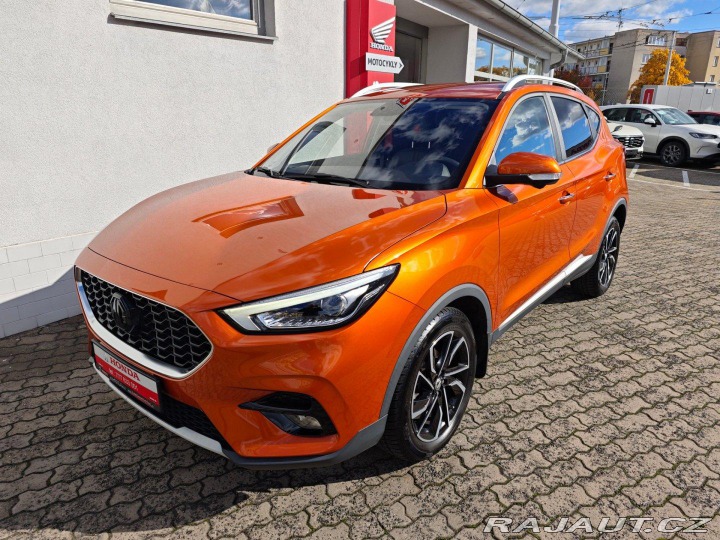 MG ZS 1.5 DVVT Luxury 360°Kamer 2022