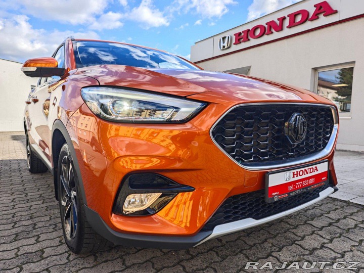 MG ZS 1.5 DVVT Luxury 360°Kamer 2022