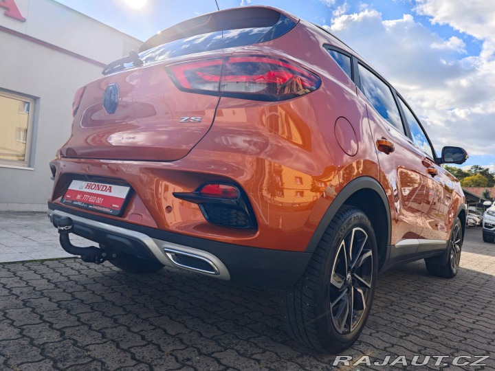 MG ZS 1.5 DVVT Luxury 360°Kamer 2022