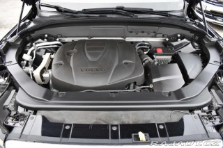 Volvo XC60 D5 173kW AWD R-DESIGN ACC 2019