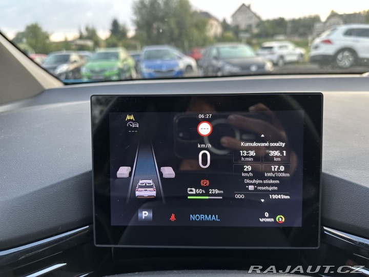 MG MG4 REZERVOVÁNO, 64kWh 150kW 2023