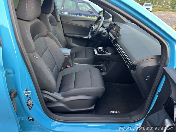 MG MG4 REZERVOVÁNO, 64kWh 150kW 2023