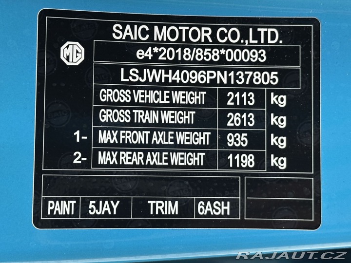 MG MG4 64kWh 150kW ELEGANCE ZÁRU 2023