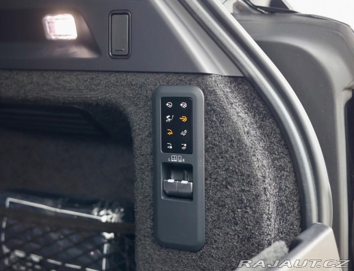 Land Rover Range Rover P550e Autobiography | 23 2025