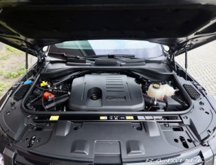 Land Rover Range Rover P550e Autobiography | 23 2025