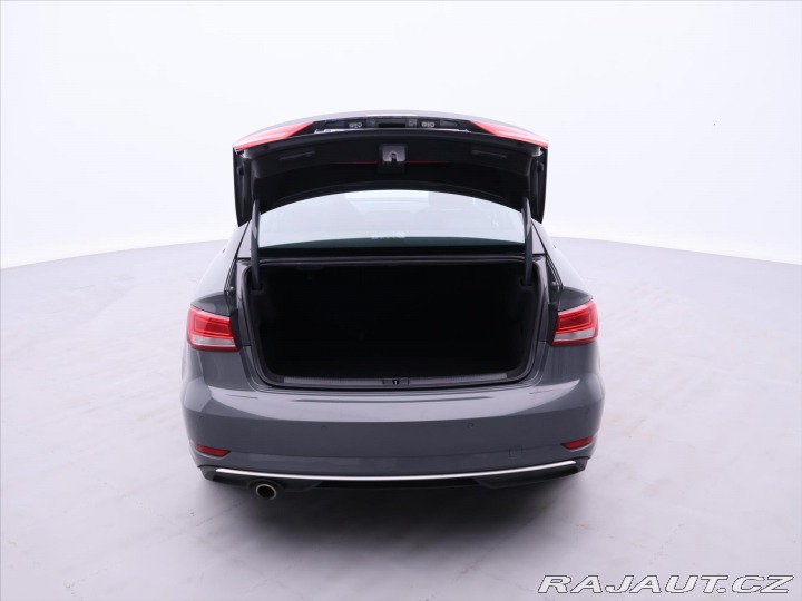 Audi A3 1,6 TDI Aut.Klima Xenon C 2017