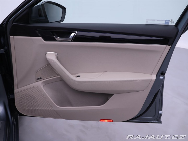 Škoda Superb 2,0 TSI 206kW 4x4 DSG CZ 2022