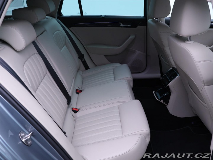 Škoda Superb 2,0 TSI 206kW 4x4 DSG CZ 2022