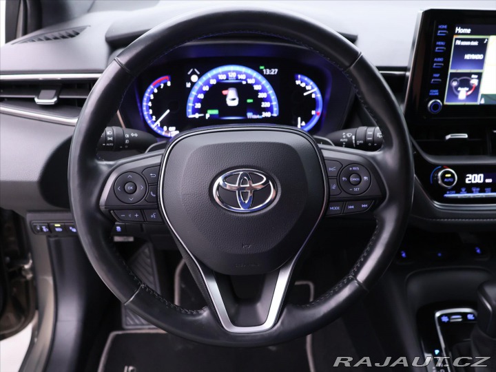 Toyota Corolla 2,0 Hybrid 112kW CVT Navi 2019