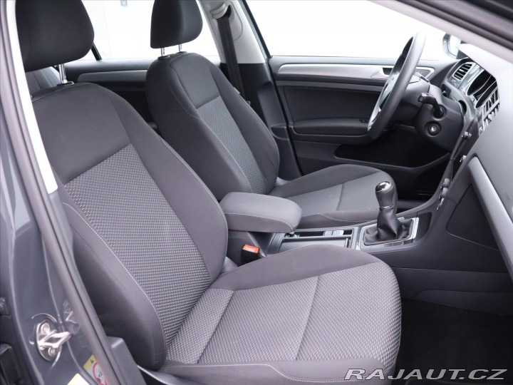 Volkswagen Golf 1,6 TDI 85 kW LED 2.Maj 2019