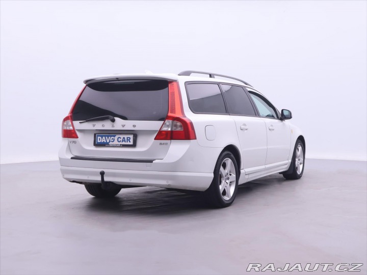 Volvo V70 2,4 D4 120kW Momentum Kůž 2008