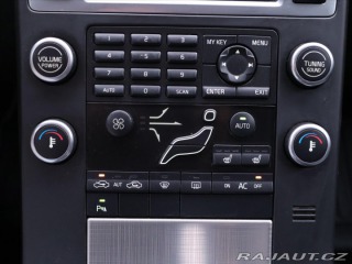 Volvo V70 2,4 D4 120kW Momentum Kůž 2008