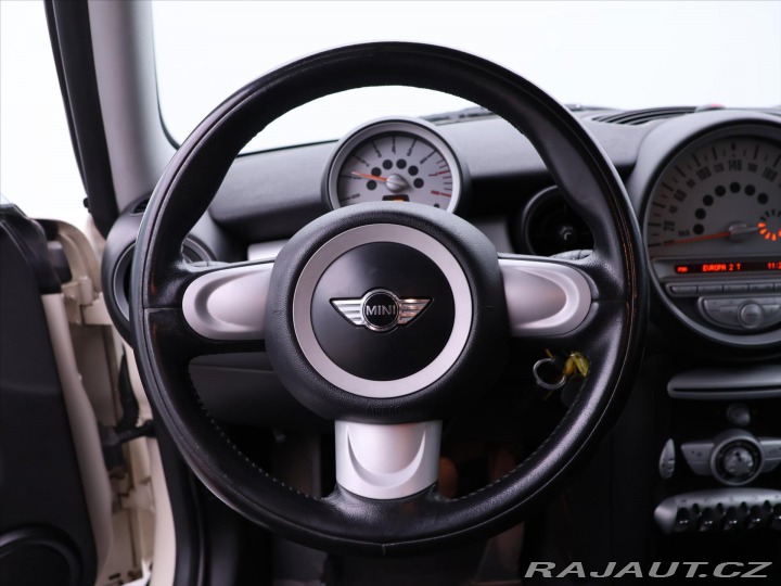 Mini One 1,4 i 70kW Klima CD 2008