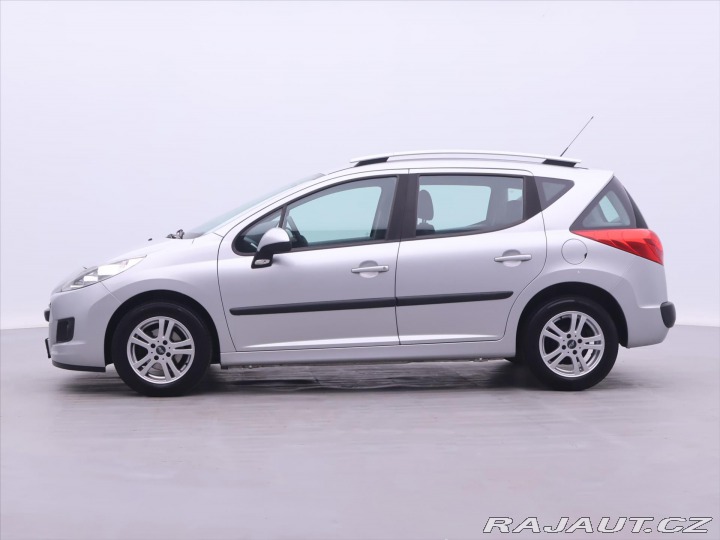 Peugeot 207 1,4 i 54kW Klimatizace 2011