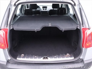 Peugeot 207 1,4 i 54kW Klimatizace 2011