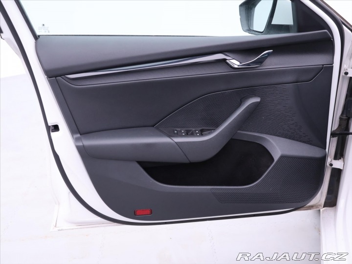 Škoda Octavia 2,0 TDI DSG Ambition CZ 1 2022