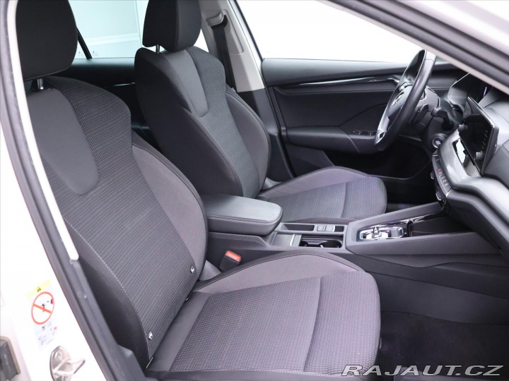 Škoda Octavia 2,0 TDI DSG Ambition CZ 1 2022