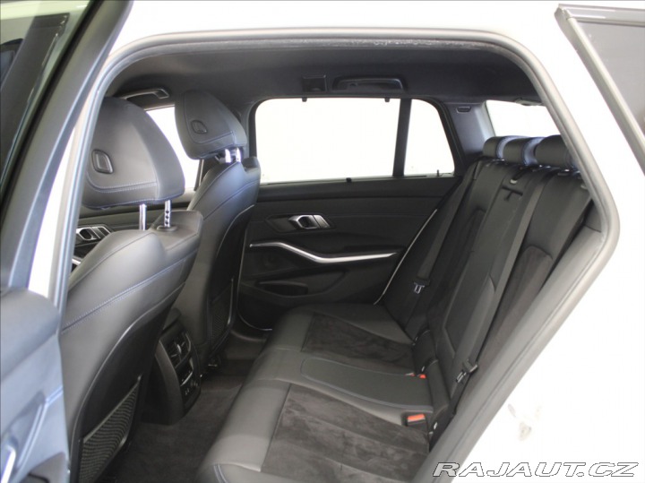 BMW 3 3,0 330xD M Laser DCC Taž 2020