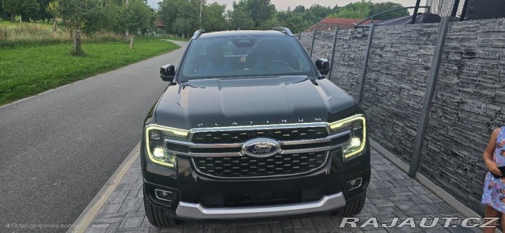 Ford Ranger 3,0 Platinum nafta 177k 2024