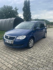 Volkswagen Touran 1,9 Tdi 77 kw r.v. 2009 2009