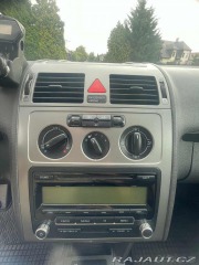 Volkswagen Touran 1,9 Tdi 77 kw r.v. 2009 2009