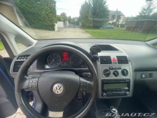 Volkswagen Touran 1,9 Tdi 77 kw r.v. 2009 2009