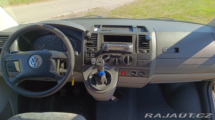 Volkswagen Transporter 2,5 Prodám T5 Tdi 2009